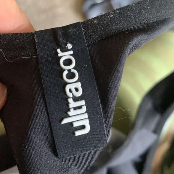 Ultracor workout set. Top and bottom both small. Used but lots of life left. - Picture 5 of 5